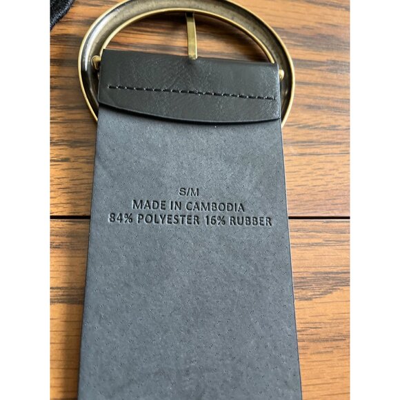 Black stretch belts with gold tone buckles set of two size S/M - Picture 6 of 6